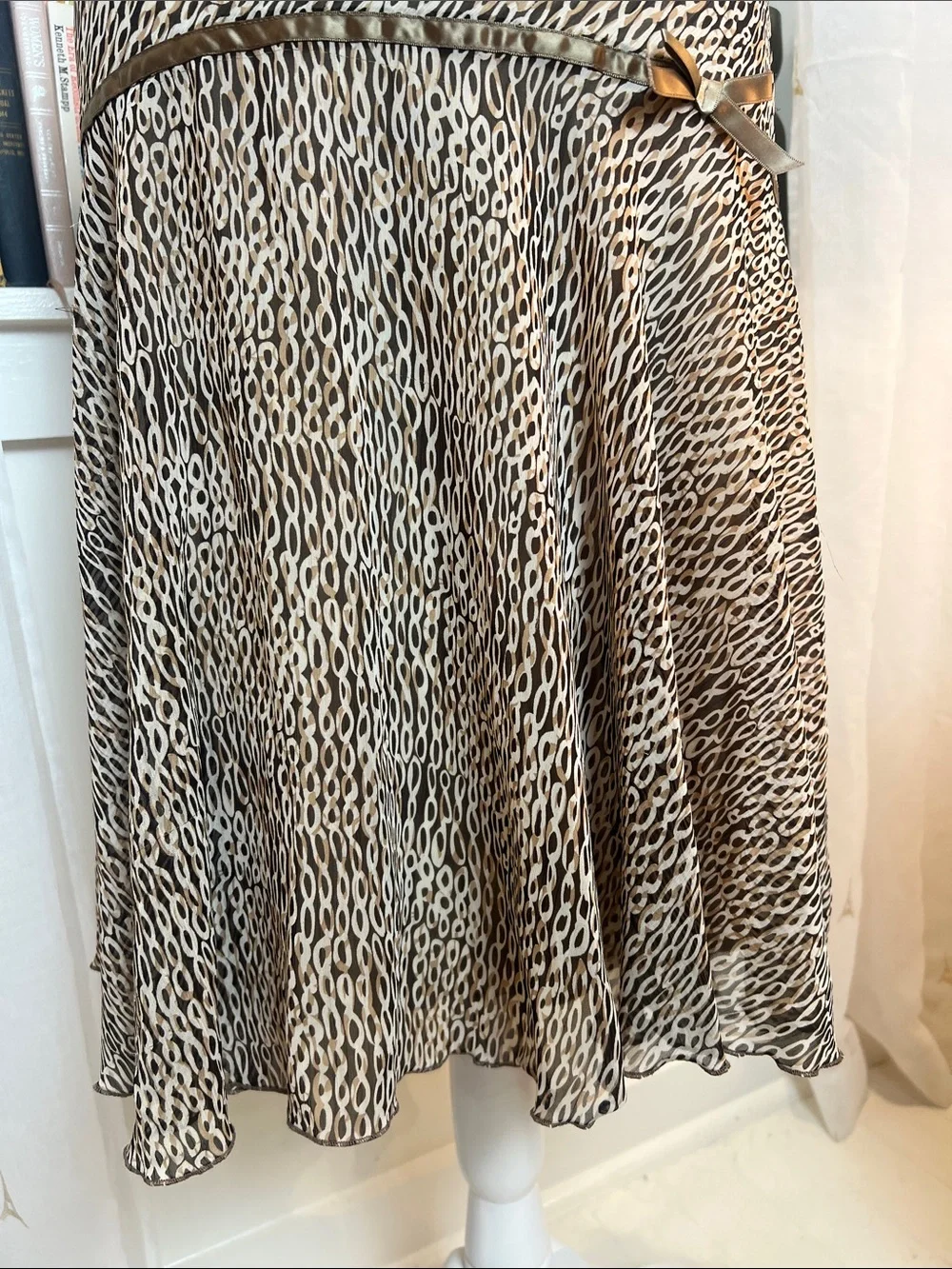 Byer California Y2K  Brown Patterned Circle Skirt size medium.